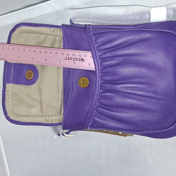 American Leather Co. crossbody purse - Picture 9 of 10